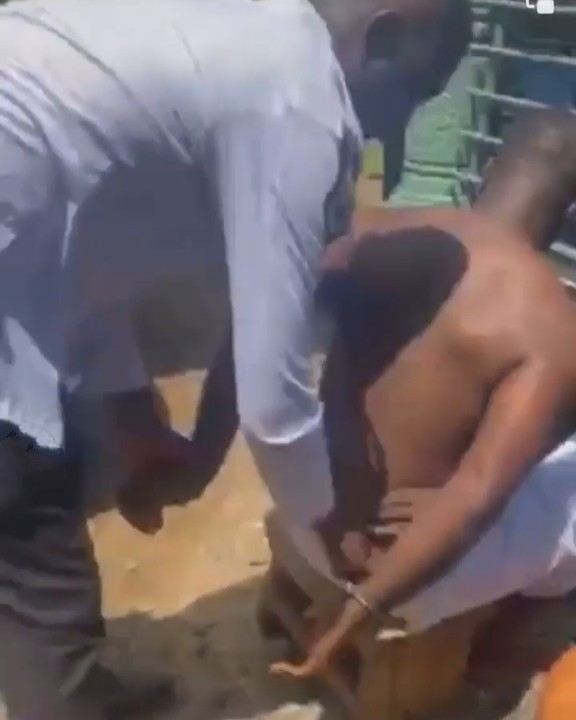 See Video As Native Doctor Invites Police To Arrest Man Who Wanted To Use His Two Children For Money Ritual