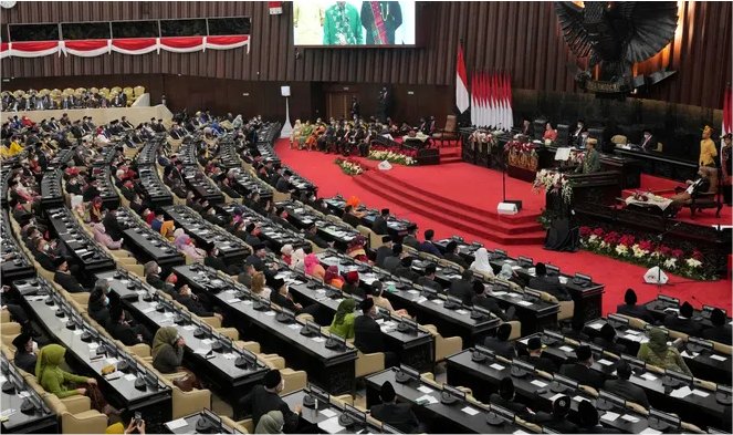 Government Bans S*x Before Marriage