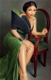 Popular Actress In Kunle Afolayan Anikulapo Movie, Bimbo Ademoye Reportedly Engaged(See Photos)