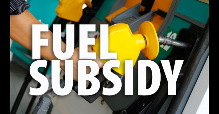 Government Threatens To Seal Petrol Stations Hoarding Products