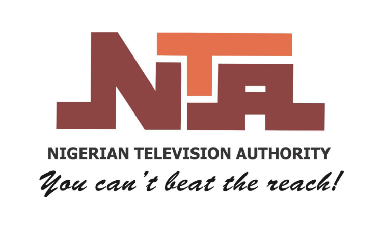 Backdrop Collapses On NTA News Caster