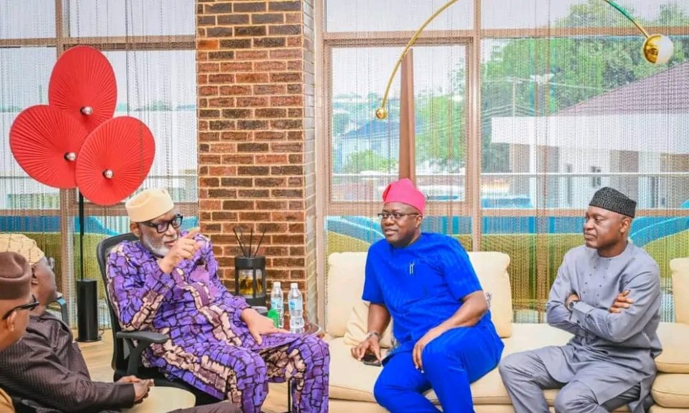 Video Of Moment Sanwo-Olu, Seyi Makinde, Others Visited Sick Governor Rotimi Akeredolu