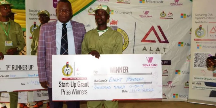 WEMA Bank Awards Cash Grants To Young Entrepreneurs At NYSC Camp In Kwara State
