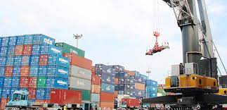 ICYMI: FG Increases Exchange Rate For Cargo Clearance(Check New Rate Here)